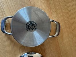 2.3 Liter AMC‑Pfanne mit Deckel ø 23 cm – gebraucht